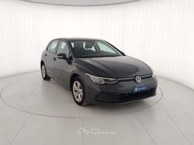 Volkswagen Golf 1.5 eTSI EVO ACT Life DSG Grigio usata Massa