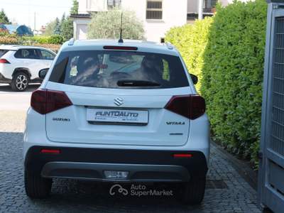 Suzuki Vitara 1.0 Boosterjet 4WD AllGrip Cool BI-FUEL Bianco usata Cuneo