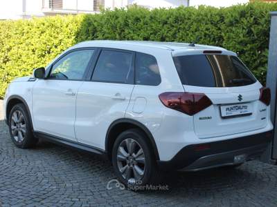Suzuki Vitara 1.0 Boosterjet 4WD AllGrip Cool BI-FUEL Bianco usata Cuneo
