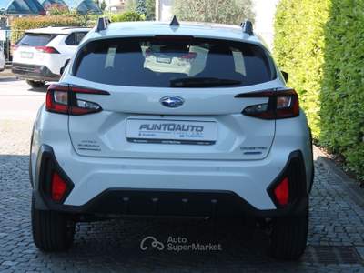 Subaru Crosstrek 2.0 e-Boxer auto Style Xtra 4WD Bianco usata Cuneo