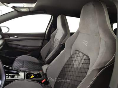 Volkswagen Golf 1.5 eTSI EVO ACT 96kW R-Line DSG Grigio usata Massa