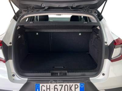 Renault Captur II 2019 1.6 E-Tech hybrid Intens 145cv auto Nero usata Roma
