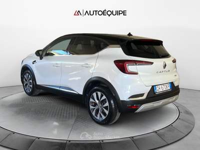 Renault Captur II 2019 1.6 E-Tech hybrid Intens 145cv auto Nero usata Roma