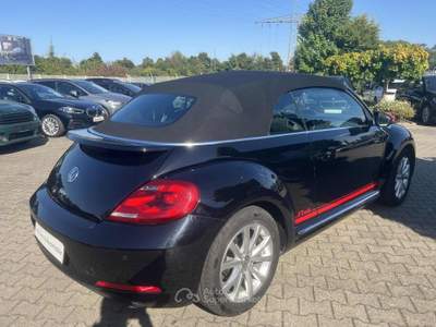 Volkswagen Maggiolino Maggiolino Cabrio 1.2 TSI Design BlueMotion Technology Nero usata Cavaria con Premezzo