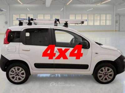 Fiat Panda 1.3mjt 75cv 4x4 CLIMBING Bianco usata Salerno