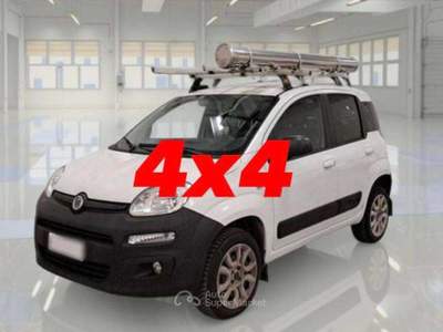 Fiat Panda 1.3mjt 75cv 4x4 CLIMBING Bianco usata Salerno