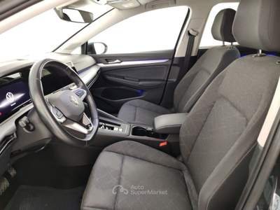 Volkswagen Golf 1.0 eTSI 81kW EVO Life DSG Grigio usata Massa