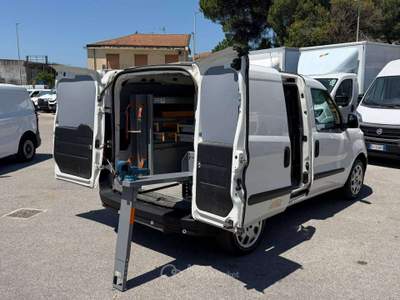 Fiat Doblò 1.4T-jet 120cv METANO ATTREZZATO Bianco usata Salerno