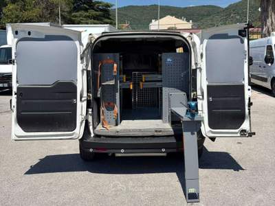Fiat Doblò 1.4T-jet 120cv METANO ATTREZZATO Bianco usata Salerno
