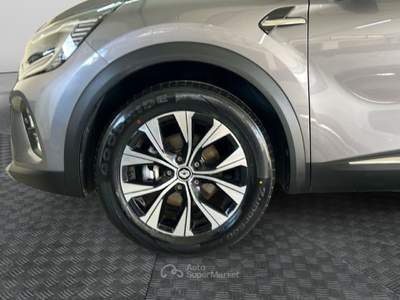 Renault Captur II 2019 1.6 E-Tech full hybrid Techno 145cv auto Grigio usata Roma