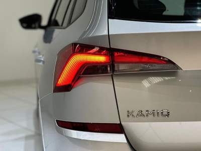 Skoda Kamiq 1.0 TSI 110cv Ambition Argento usata Cassano Magnago