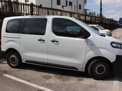Citroen SpaceTourer 1.5hdi 120cv 9 POSTI Bianco usata Salerno