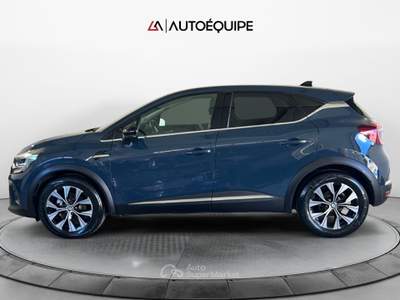 Renault Captur II 2019 1.6 E-Tech full hybrid Techno 145cv auto Blu/Azzurro usata Roma