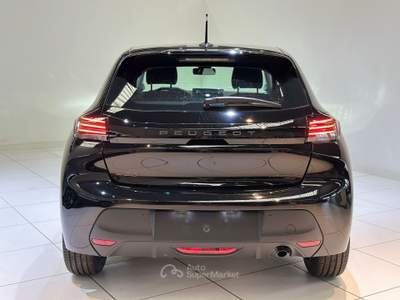 Peugeot 208 Hybrid 110 e-DCS6 Style Nero usata Cassano Magnago