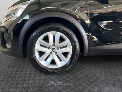 Renault Captur II 2019 1.6 E-Tech hybrid Zen 145cv auto Nero usata Roma