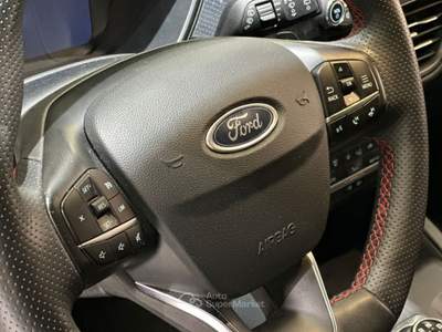 Ford Kuga 2.0 EcoBlue 120 CV aut. 2WD ST-Line Bianco usata Cassano Magnago