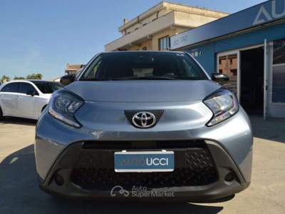 Toyota Aygo X 1.0 VVT-i 5 porte Active 72 CV S-CVT Grigio usata Ardea