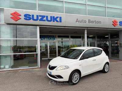 Lancia Ypsilon 1.2 69cv Silver Bianco usata Creazzo