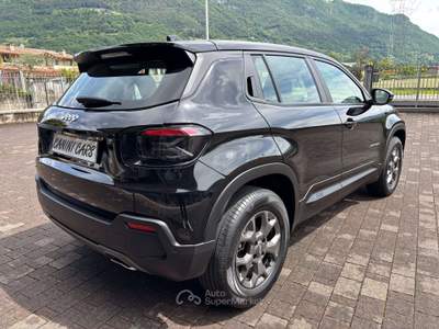Jeep Avenger 1.2 turbo e-hybrid mhev Longitude fwd 100cv edct6 Nero usata Sovere