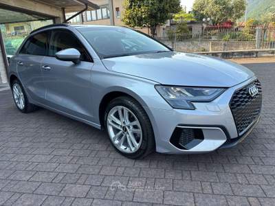 Audi A3 A3 Sportback 30 2.0 tdi s-tronic OPTIC BLACK GANCIO TRAINO Argento usata Sovere
