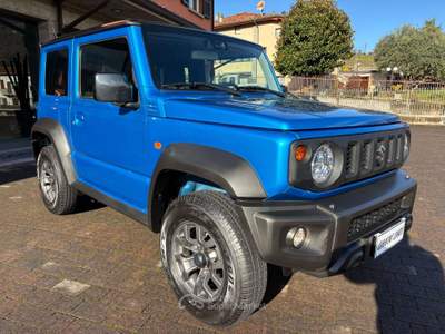 Suzuki Jimny Jimny 1.5 Top 4wd allgrip 4 POSTI-FARI LED Blu/Azzurro usata Sovere