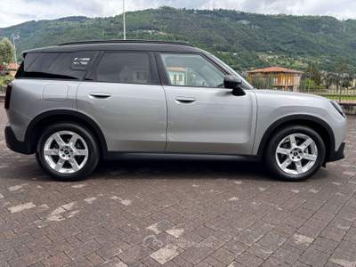 MINI Countryman Mini Countryman d 2.0 48V Favoured auto Argento usata Sovere