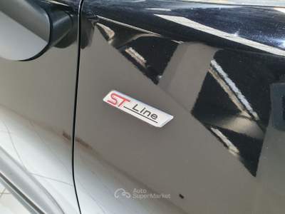 Ford Puma 1.0 EcoBoost Hybrid 125 CV S&S ST-Line aut Nero usata Cassano Magnago
