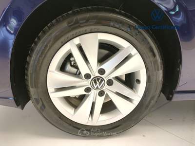 Volkswagen Golf Golf Variant 1.5 TGI DSG Life Blu/Azzurro usata Avellino