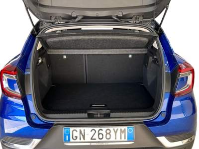Renault Captur II 2019 1.0 tce Intens Gpl 100cv my21 Blu/Azzurro usata Roma