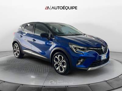 Renault Captur II 2019 1.0 tce Intens Gpl 100cv my21 Blu/Azzurro usata Roma