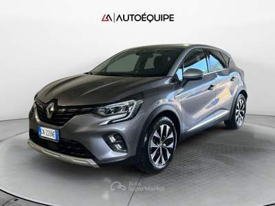 Renault Captur II 2019 1.6 E-Tech full hybrid Techno 145cv auto Grigio usata Roma
