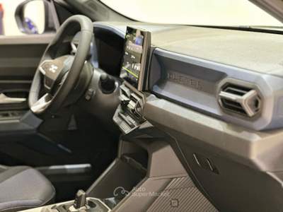 Dacia Duster 1.6 Hybrid 140cv Journey Verde usata Cassano Magnago