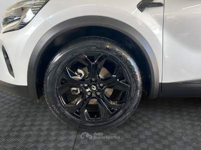 Renault Captur II 2019 1.6 E-Tech full hybrid Rive Gauche 145cv auto Bianco usata Roma