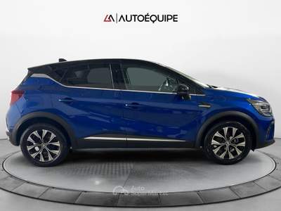 Renault Captur II 2019 1.6 E-Tech full hybrid Techno 145cv auto Blu/Azzurro usata Roma