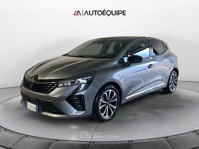 Renault Clio V 2023 1.0 tce Techno 90cv Grigio usata Roma