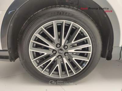 Audi Q3 35 TDI S tronic Business Plus usata Avellino