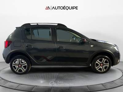 Dacia Sandero II 2017 Stepway Stepway 0.9 tce Techroad 90cv my19 Grigio usata Roma