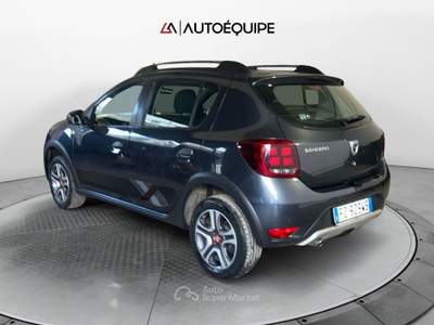 Dacia Sandero II 2017 Stepway Stepway 0.9 tce Techroad 90cv my19 Grigio usata Roma