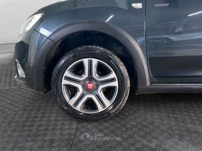 Dacia Sandero II 2017 Stepway Stepway 0.9 tce Techroad 90cv my19 Grigio usata Roma