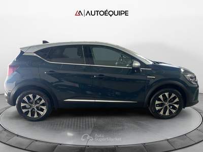 Renault Captur II 2019 1.0 tce Intens Gpl 100cv my21 Blu/Azzurro usata Roma