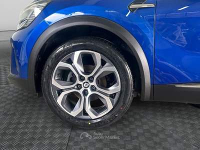Renault Captur II 2019 1.0 tce Intens Gpl 100cv my21 Blu/Azzurro usata Roma