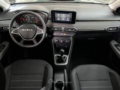 Dacia Jogger Expression MY24 TCe 100 GPL ECO-G 7p Verde usata Roma