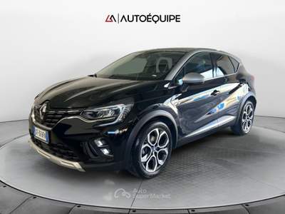 Renault Captur II 2019 1.6 E-Tech phev Intens 160cv auto my21 Nero usata Roma