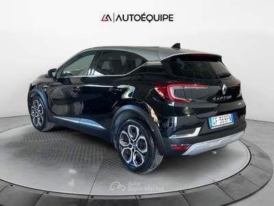 Renault Captur II 2019 1.6 E-Tech phev Intens 160cv auto my21 Nero usata Roma