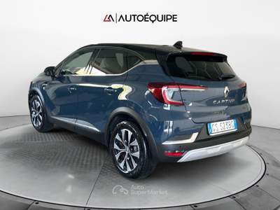 Renault Captur II 2019 1.6 E-Tech full hybrid Techno 145cv auto Blu/Azzurro usata Roma