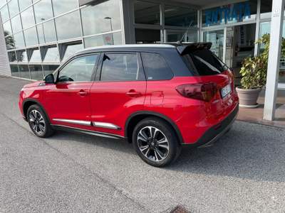 Suzuki Vitara Vitara 1.4 Hybrid 4WD AllGrip Top Rosso usata Creazzo