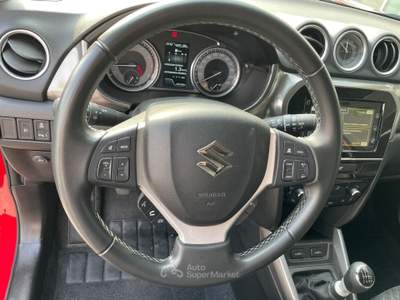 Suzuki Vitara Vitara 1.4 Hybrid 4WD AllGrip Top Rosso usata Creazzo