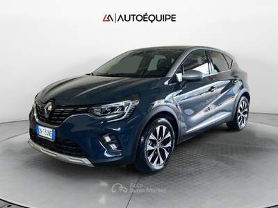 Renault Captur II 2019 1.6 E-Tech full hybrid Techno 145cv auto Blu/Azzurro usata Roma