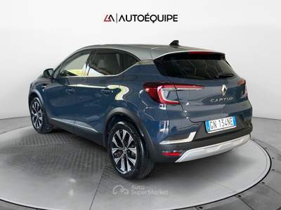 Renault Captur II 2019 1.6 E-Tech full hybrid Techno 145cv auto Blu/Azzurro usata Roma