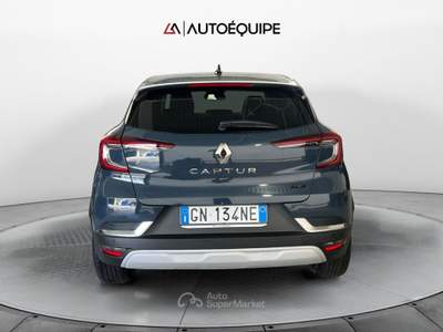 Renault Captur II 2019 1.6 E-Tech full hybrid Techno 145cv auto Blu/Azzurro usata Roma